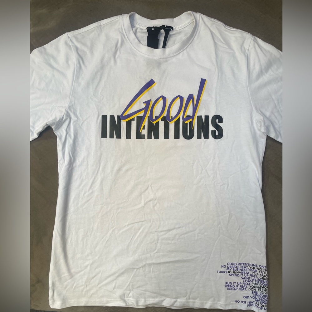 V-Lone Nav Good Intentions T-Shirt. Mens size Large